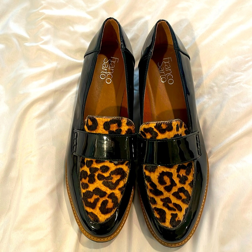 Patent Leather Loafers with leopard and gold detail